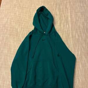 Vintage Nike Center Swoosh Forest Green Hoodie Size Small